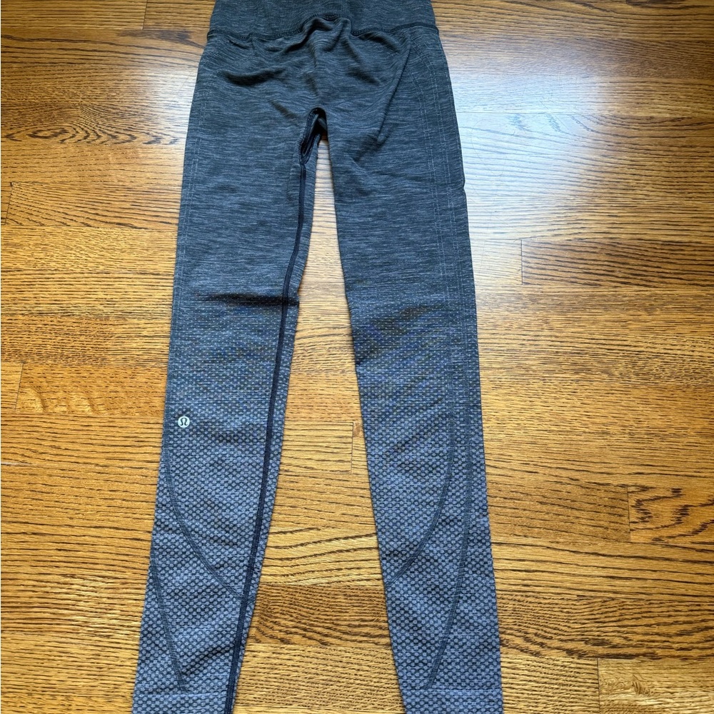 Lululemon Ready to Run Gray Leggings - Size 4